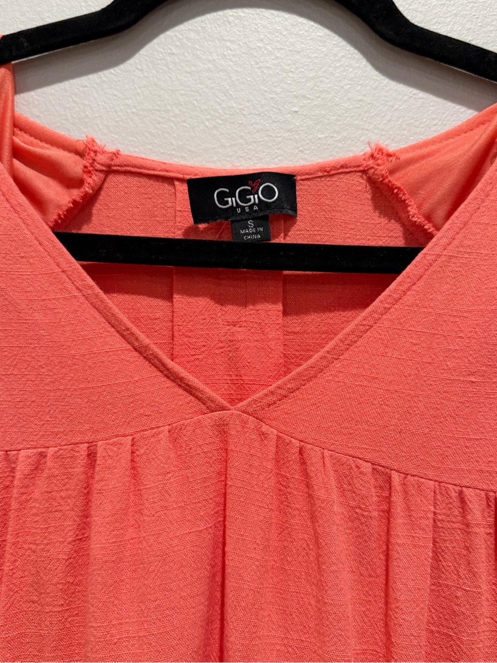 G&G Coral V-Neck Ruffle Sleeve Blouse - Picture 2 of 6